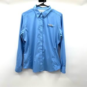 Columbia blue snap front long sleeve shirt ladies size L.